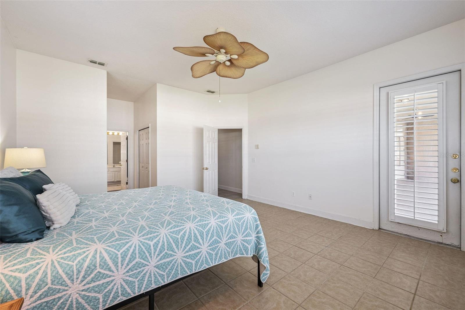 MARBLE HEAD - Residential