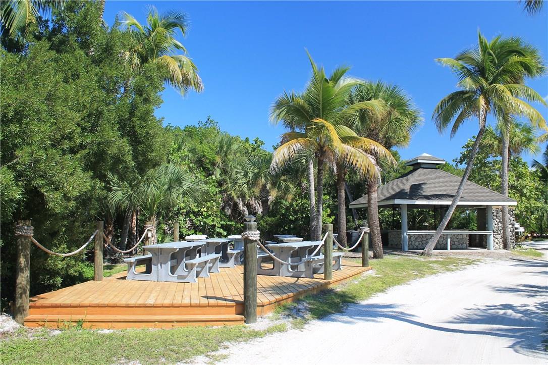 HIDEAWAY BAY BEACH CLUB PH 01 - Residential Lease