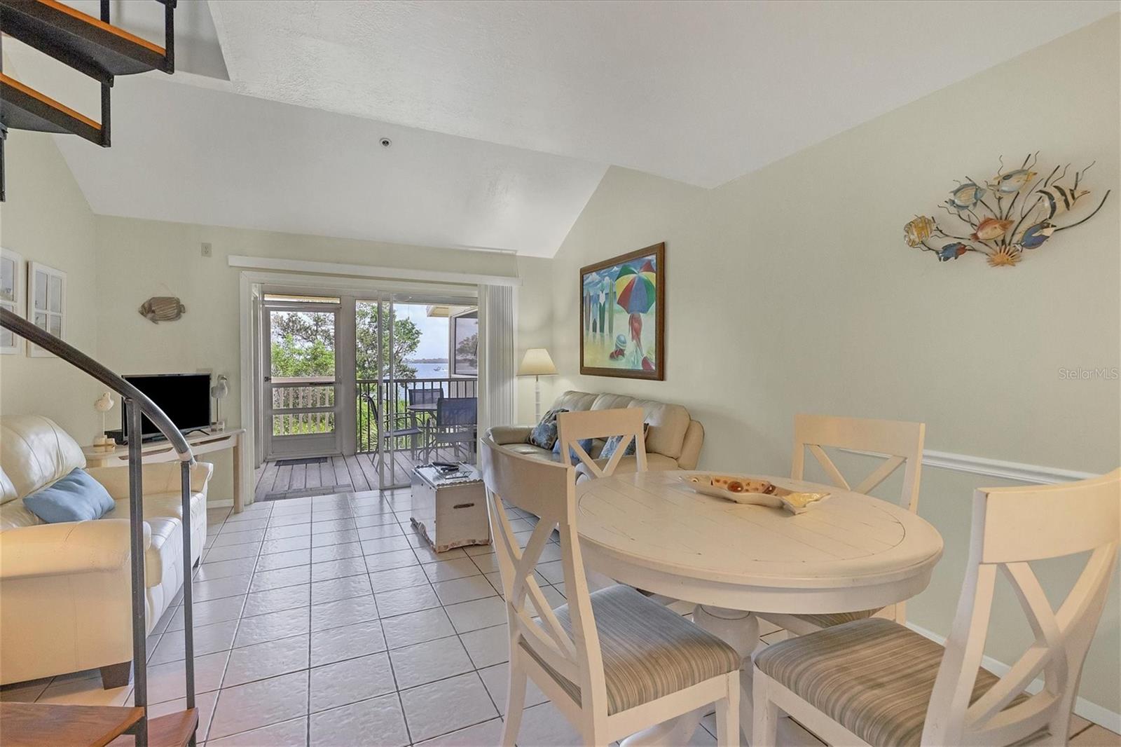 HIDEAWAY BAY BEACH CLUB PH 01 - Residential Lease