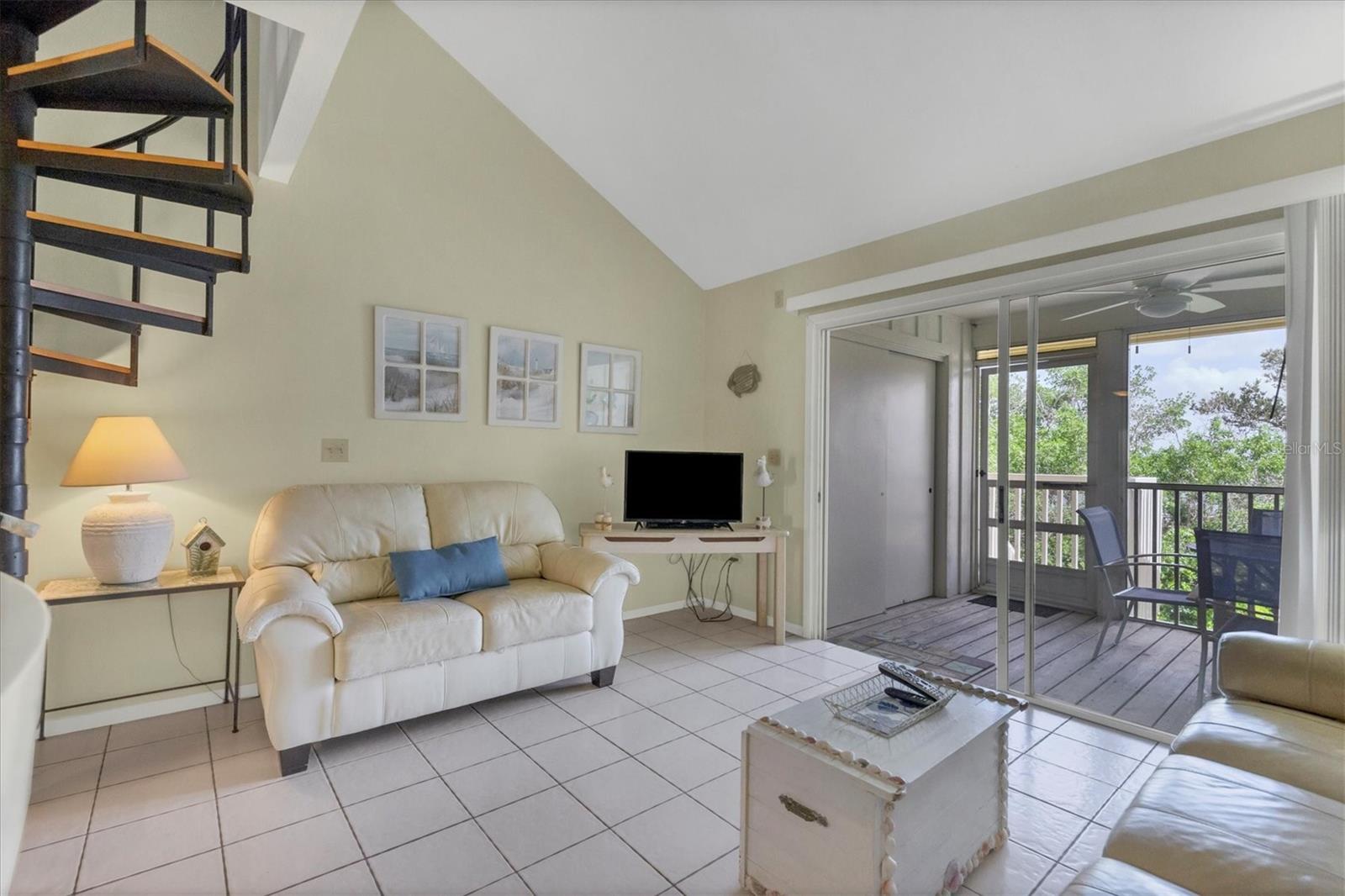 HIDEAWAY BAY BEACH CLUB PH 01 - Residential Lease