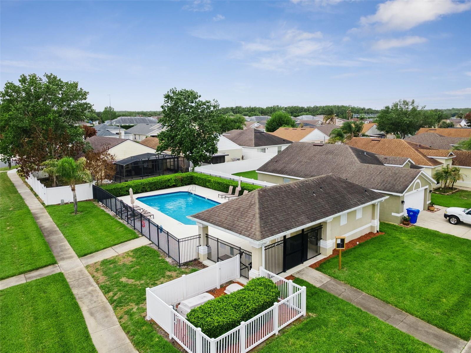 CRANES COVE PH 02 - Residential