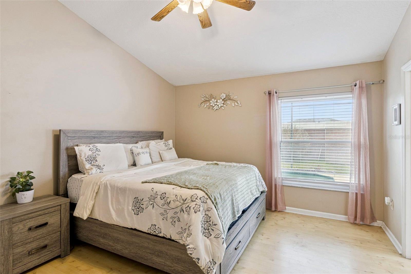 CRANES COVE PH 02 - Residential