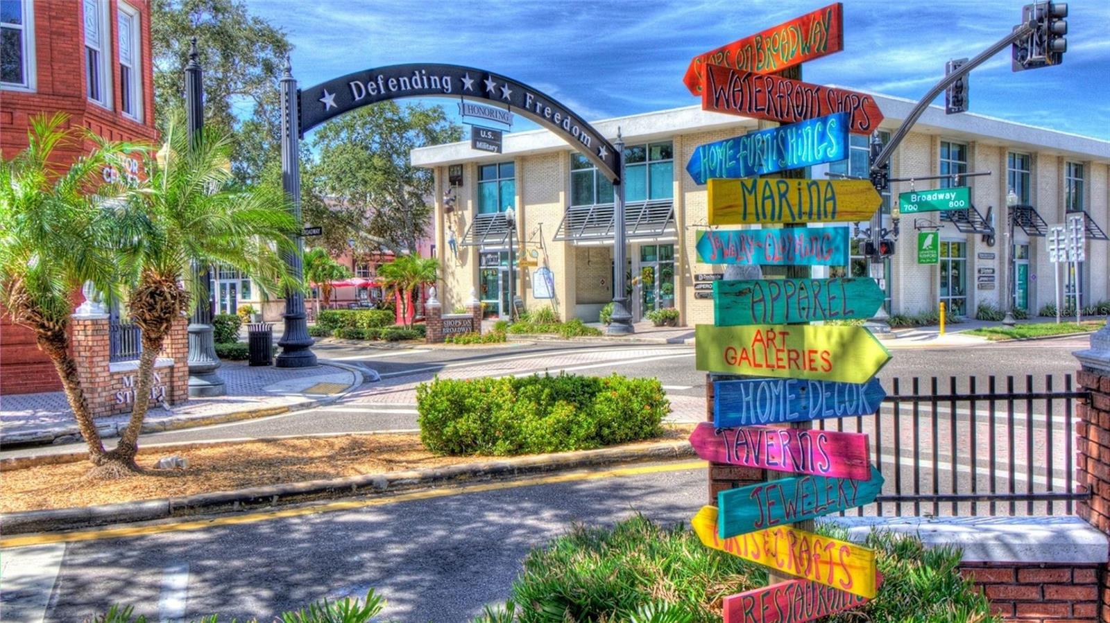 HIGHLAND WOODS SUB - Residential