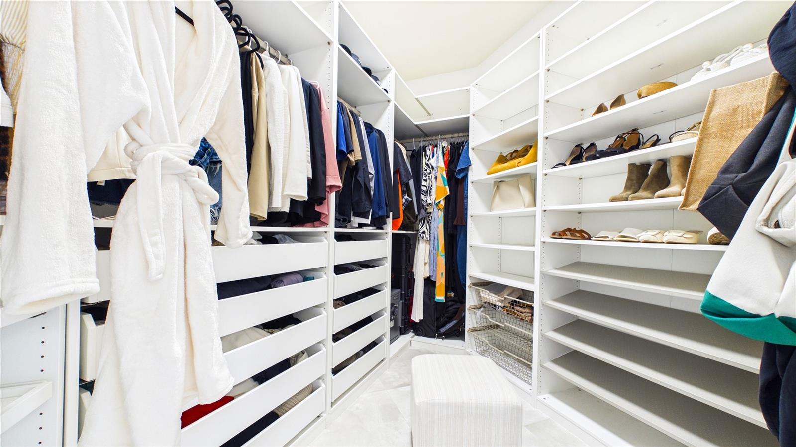 HIGHLAND WOODS SUB - Residential