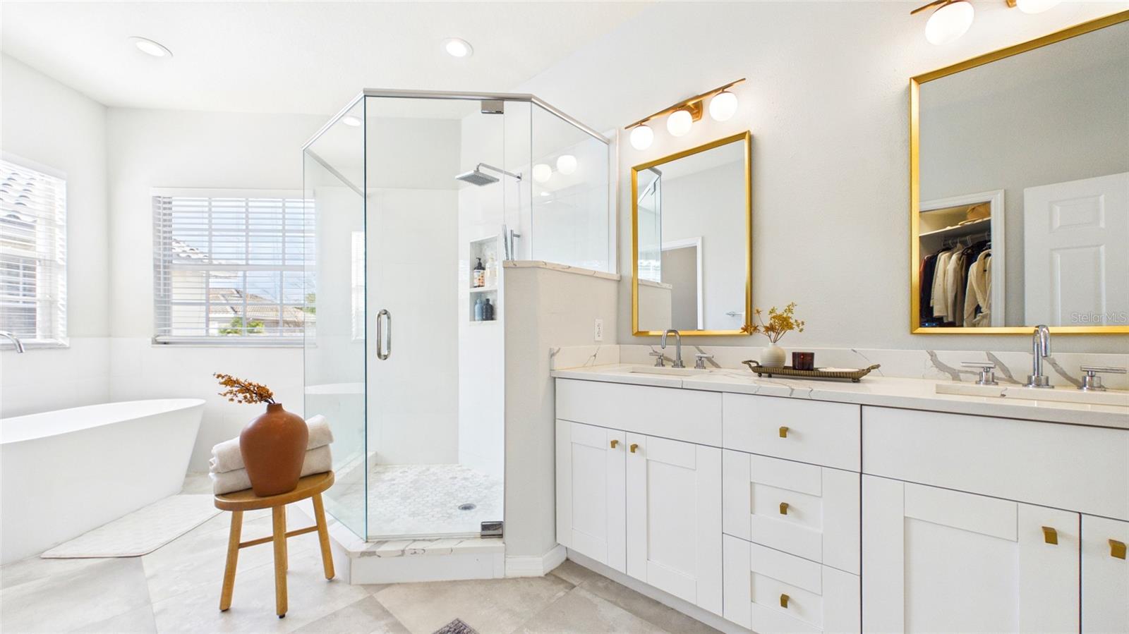 HIGHLAND WOODS SUB - Residential