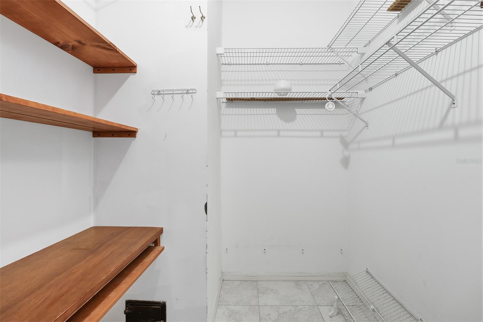 BENT TREE VILLAGE PB 14 PG 1 LOT 15 - Residential