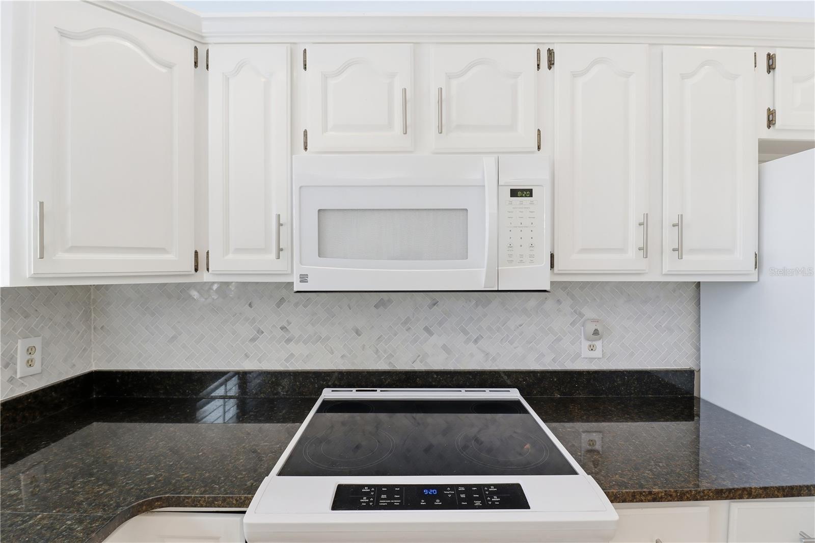 BENT TREE VILLAGE PB 14 PG 1 LOT 15 - Residential