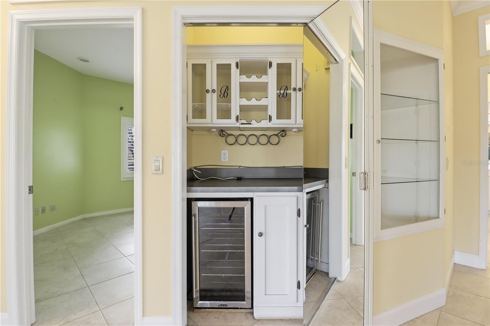 BENT TREE VILLAGE PB 14 PG 1 LOT 15 - Residential