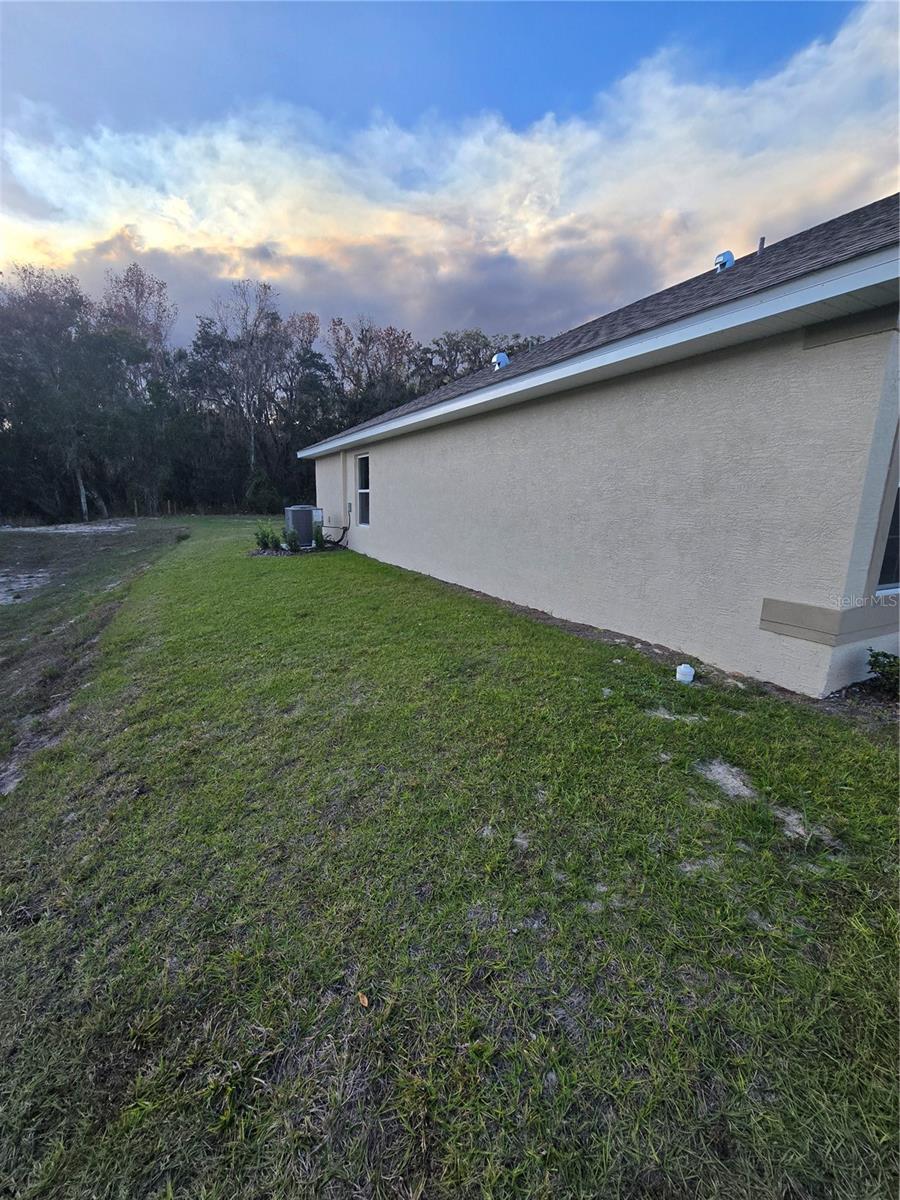 1117 HERON POINT DRIVE