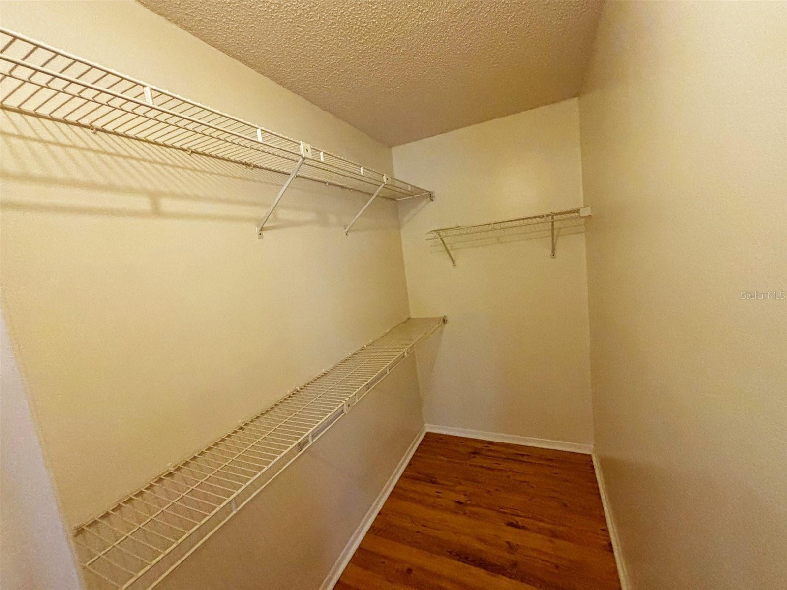 NORTH OAKS CONDO III - Residential