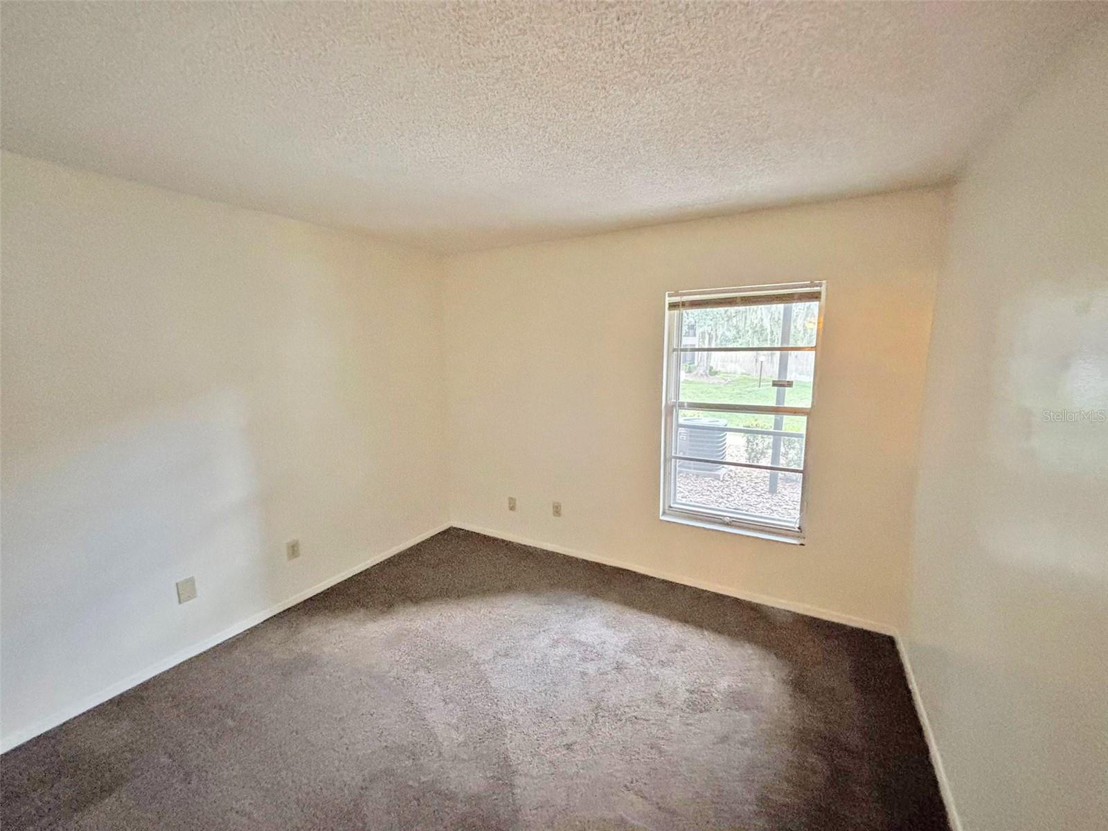 NORTH OAKS CONDO III - Residential