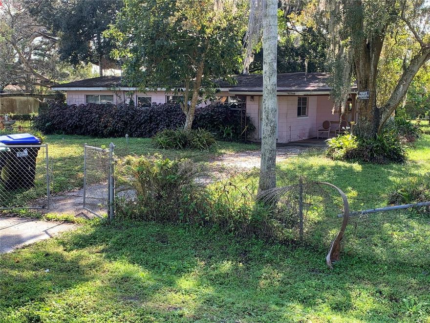 3 Bedroom home in Orlando centrally located near downtown and major highways.