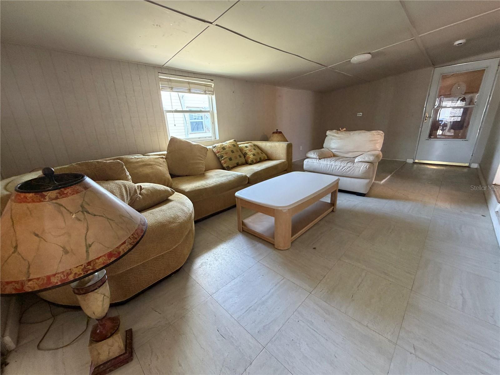 TRI-PAR ESTATES - Residential