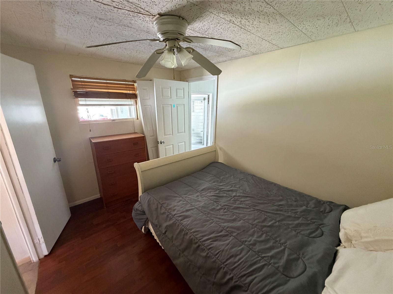 TRI-PAR ESTATES - Residential