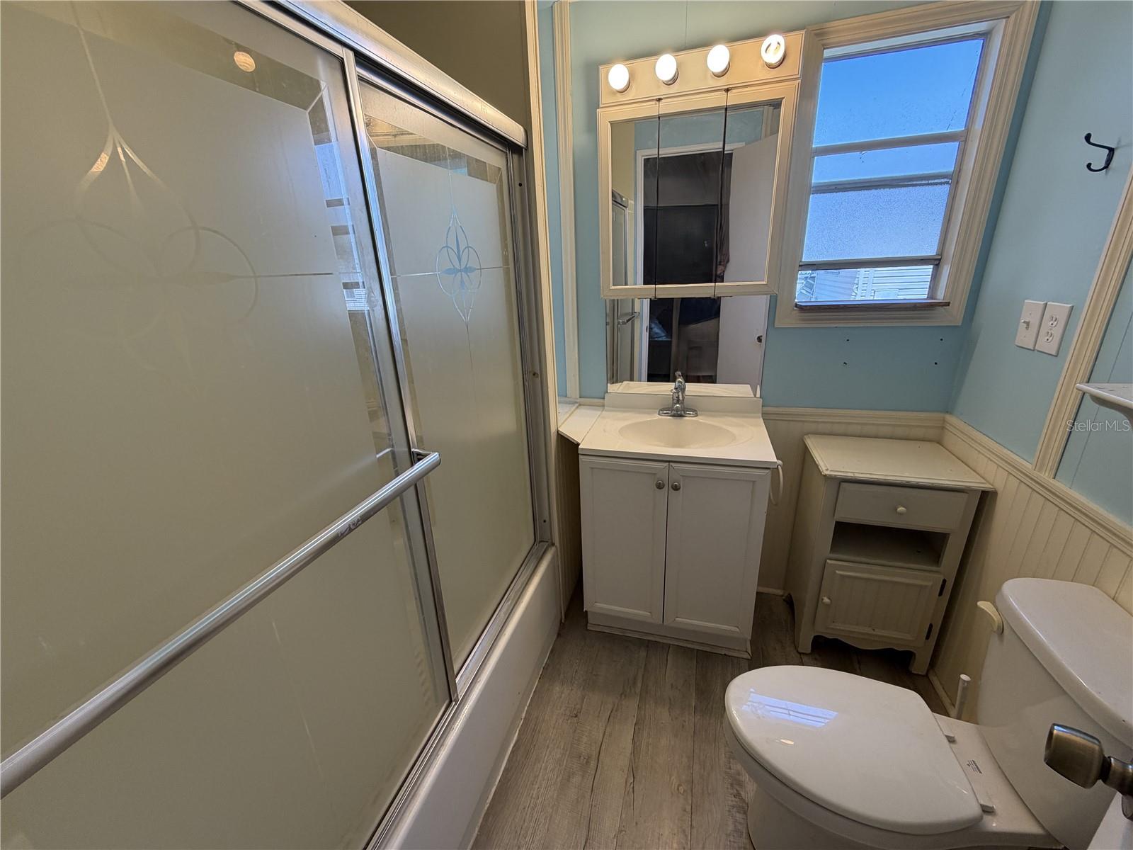 TRI-PAR ESTATES - Residential