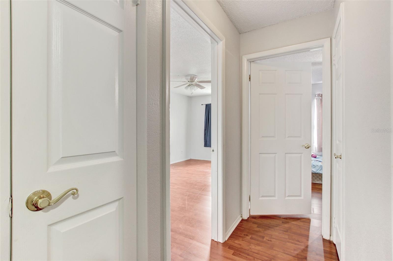 HAWTHORNE VILLAGE CONDO - Residential