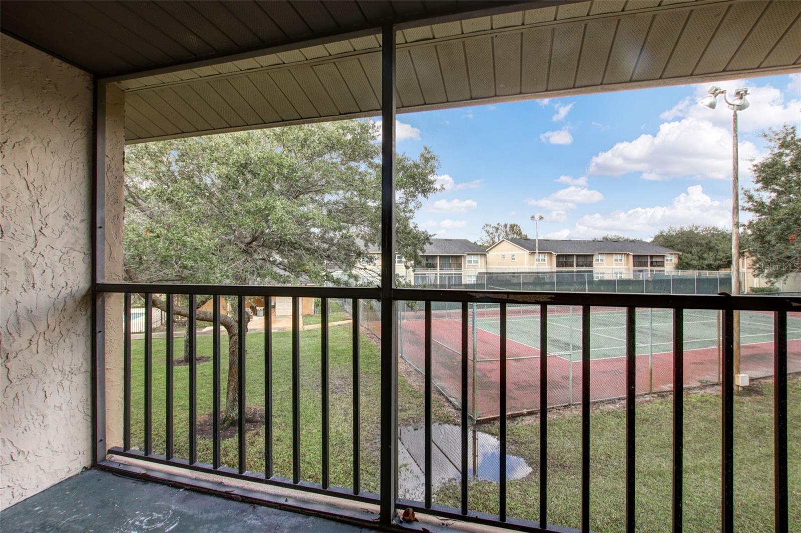 HAWTHORNE VILLAGE CONDO - Residential