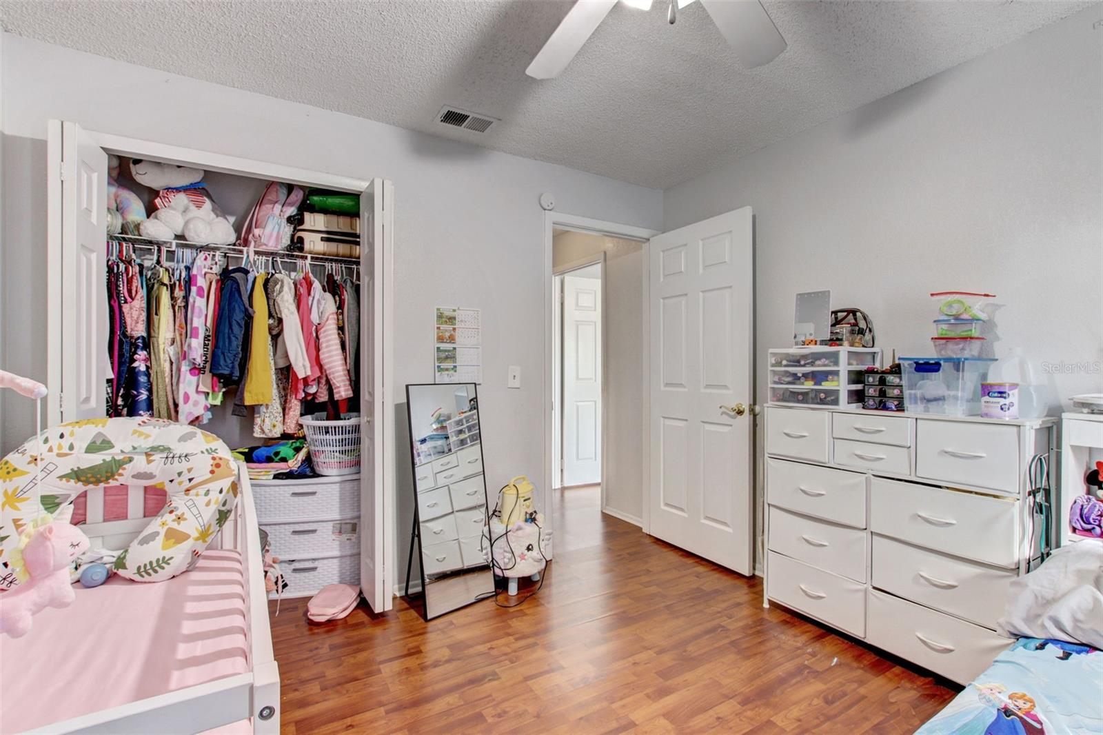 HAWTHORNE VILLAGE CONDO - Residential