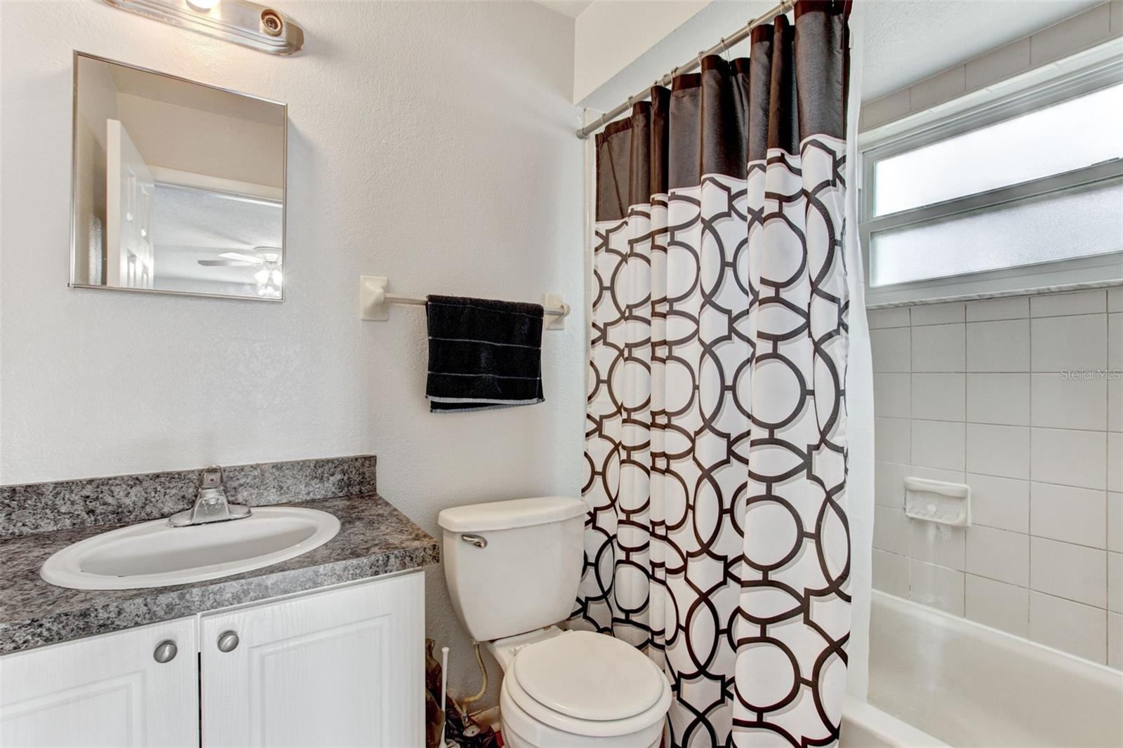 HAWTHORNE VILLAGE CONDO - Residential