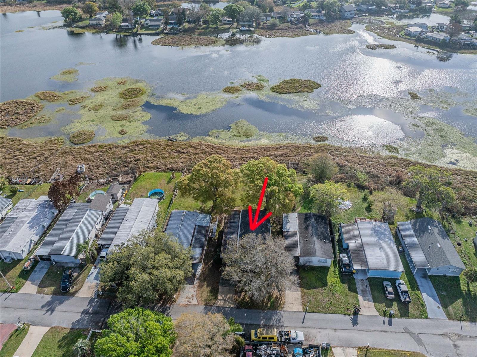 CRYSTAL LAKE ESTATES - Residential