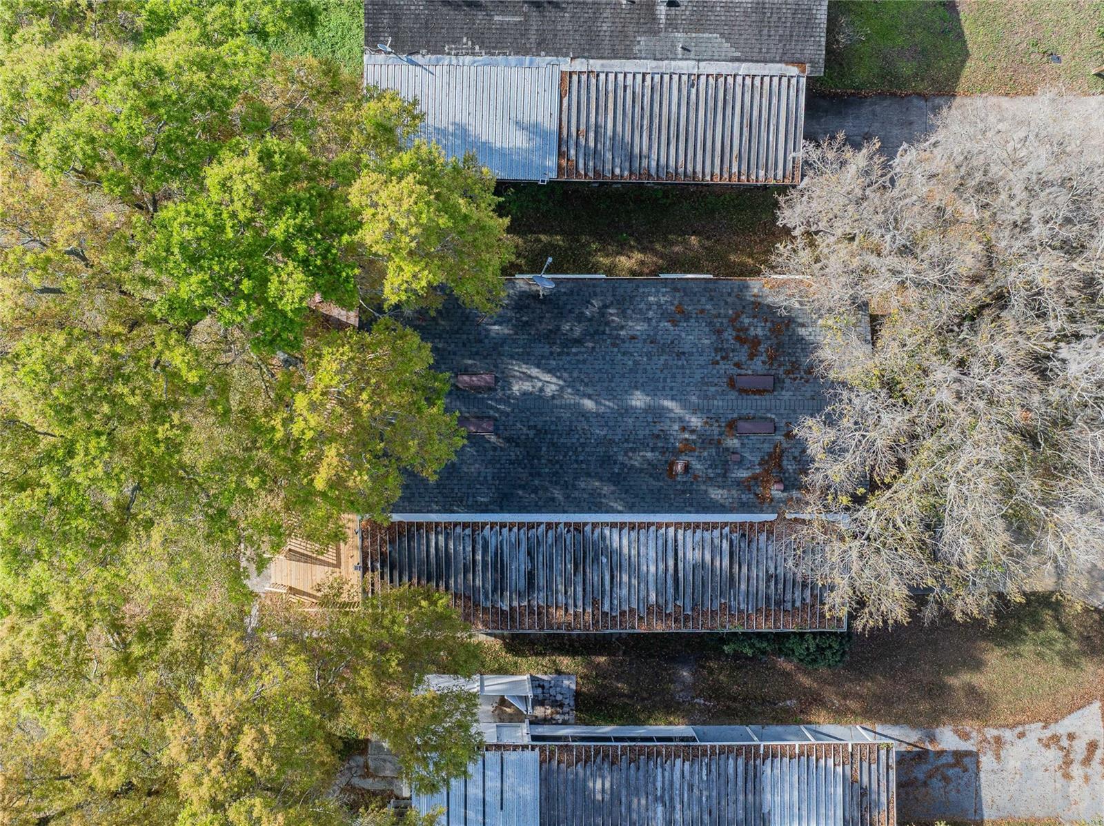 CRYSTAL LAKE ESTATES - Residential