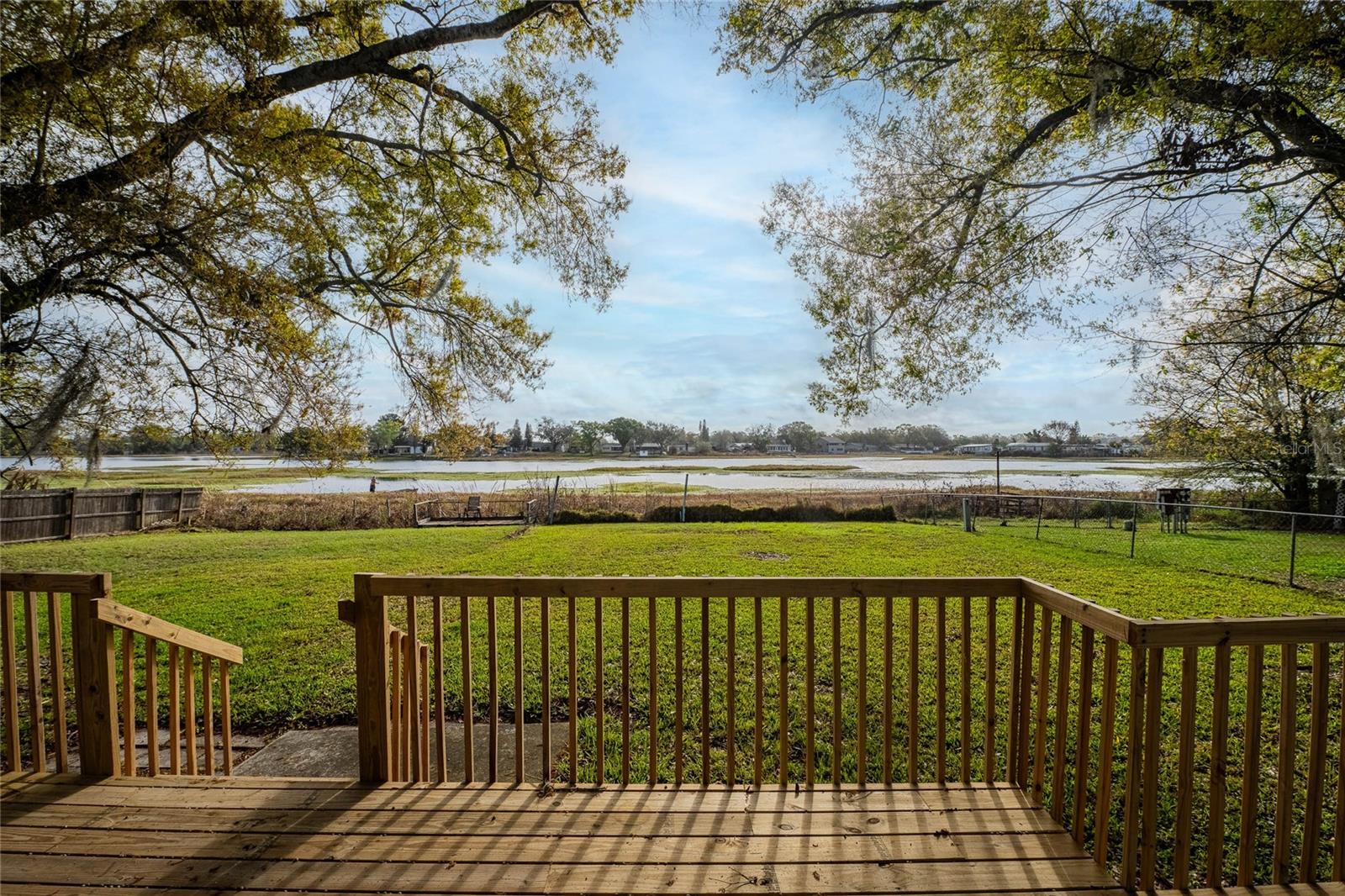 CRYSTAL LAKE ESTATES - Residential