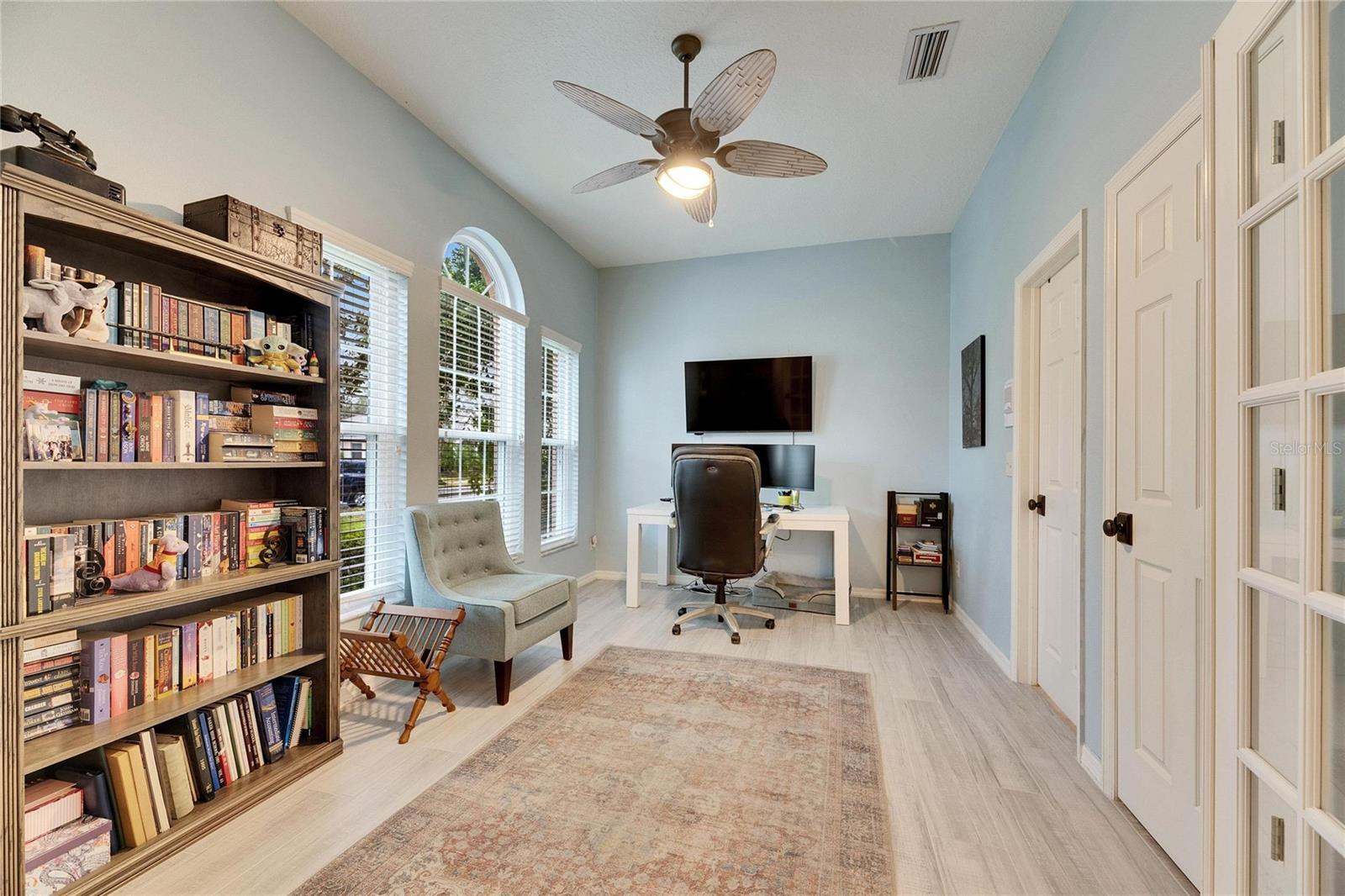 2512 CENTENNIAL FALCON DRIVE