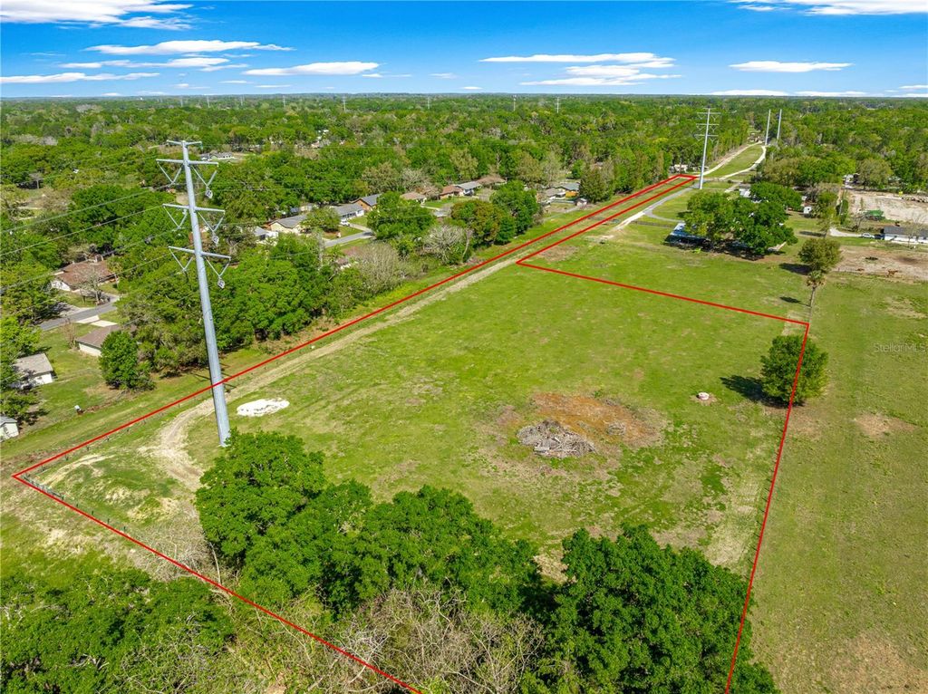 Photo of NE 49th St, Ocala, FL 34479 (MLS # OM721853)