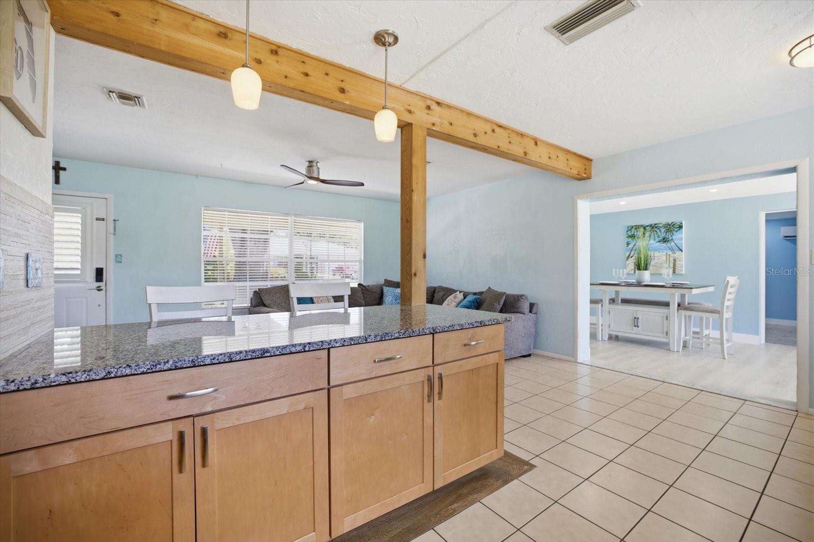 EAST VENICE - Residential