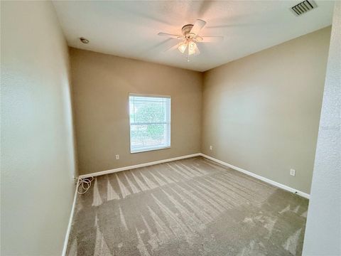 A home in DELAND