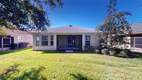 A home in DELAND