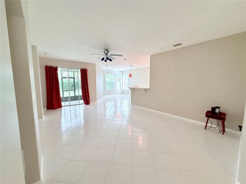 A home in DELAND