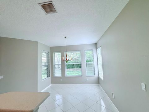 A home in DELAND