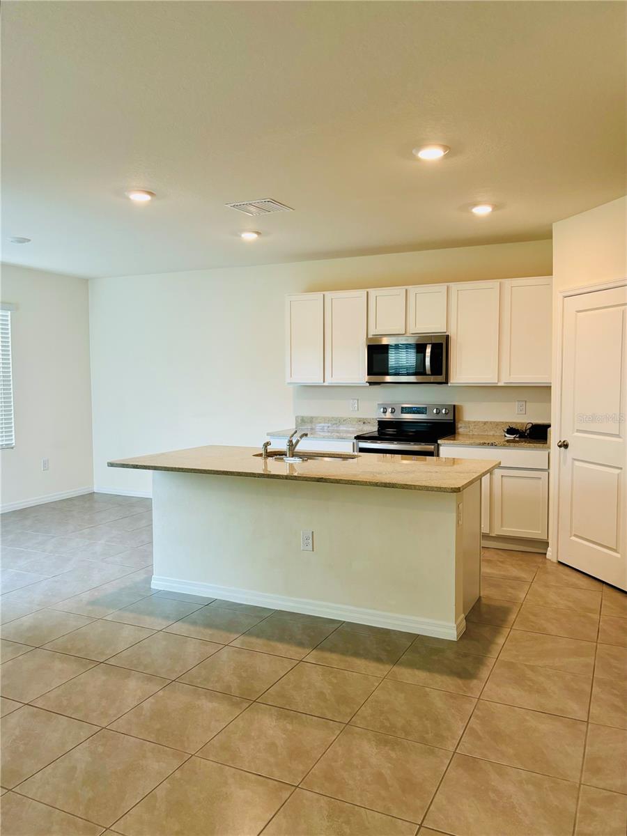 MIRADA - Residential Lease