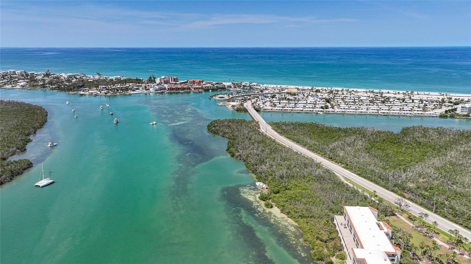 SANDPIPER KEY BLDG 07 - Residential