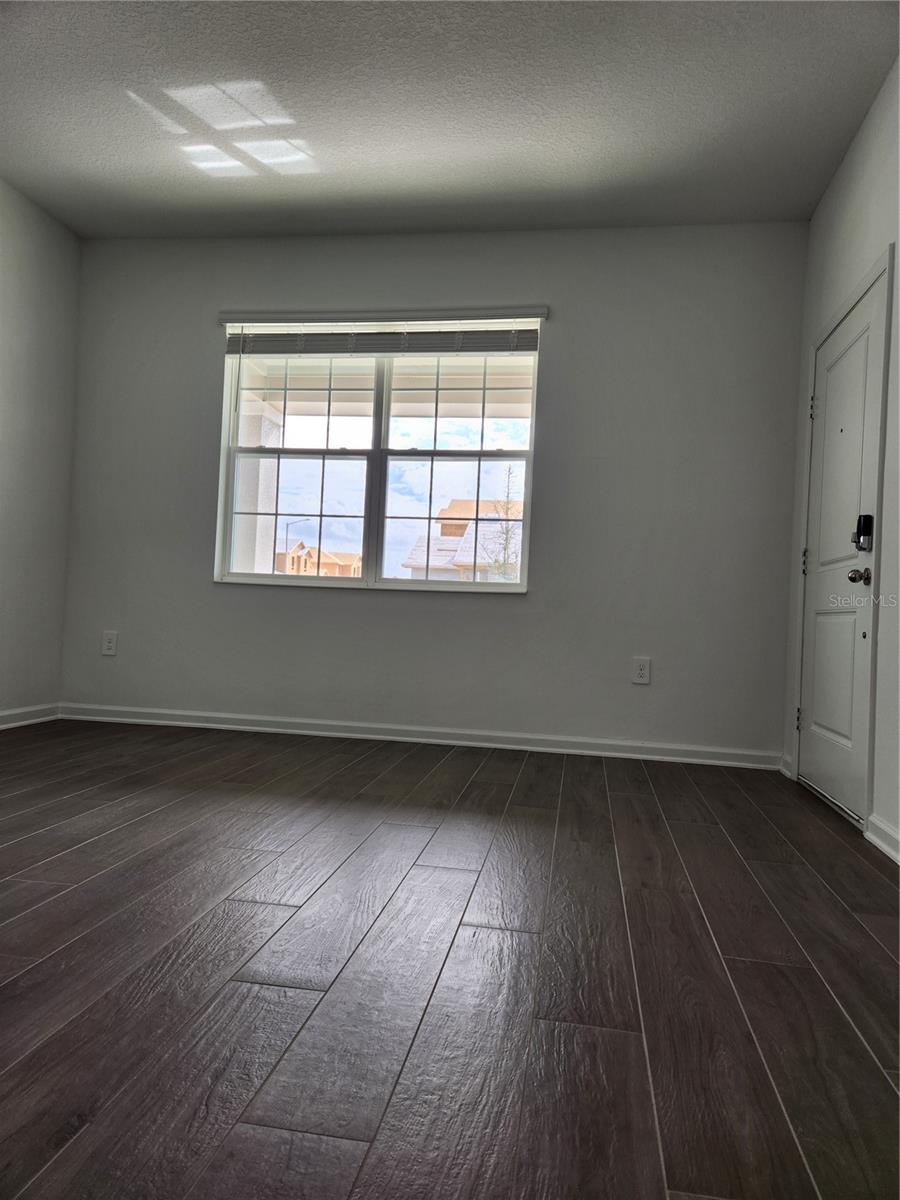 CASCADES 50S - Residential Lease