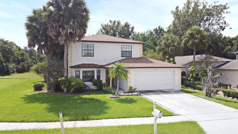Photo of 1438 Londra Lane, Kissimmee, FL 34744 (MLS # S5135117)