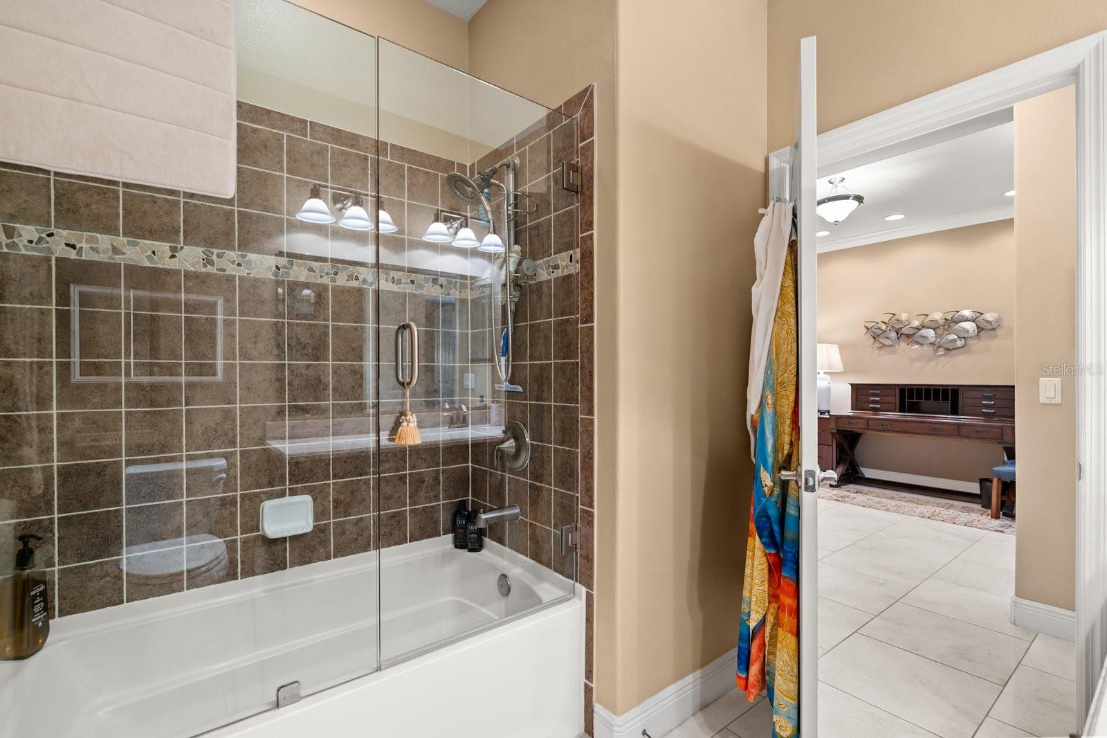 MABEL BRIDGE - Residential