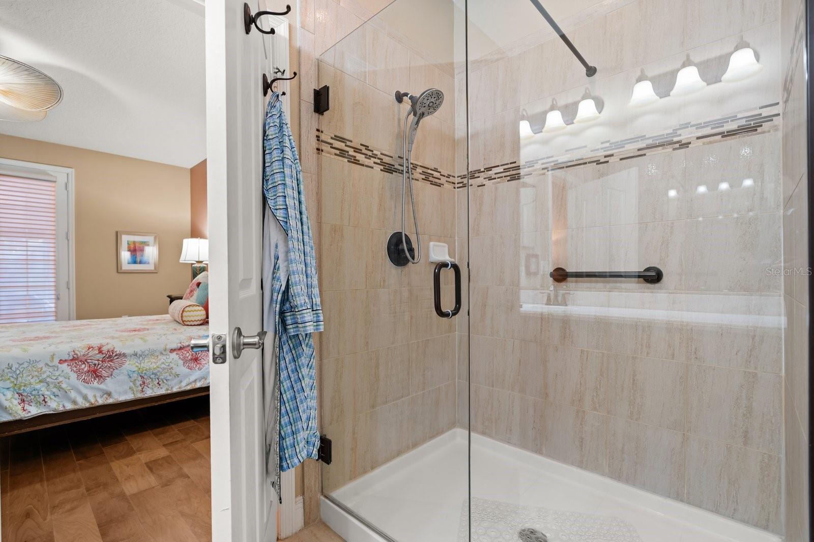 MABEL BRIDGE - Residential