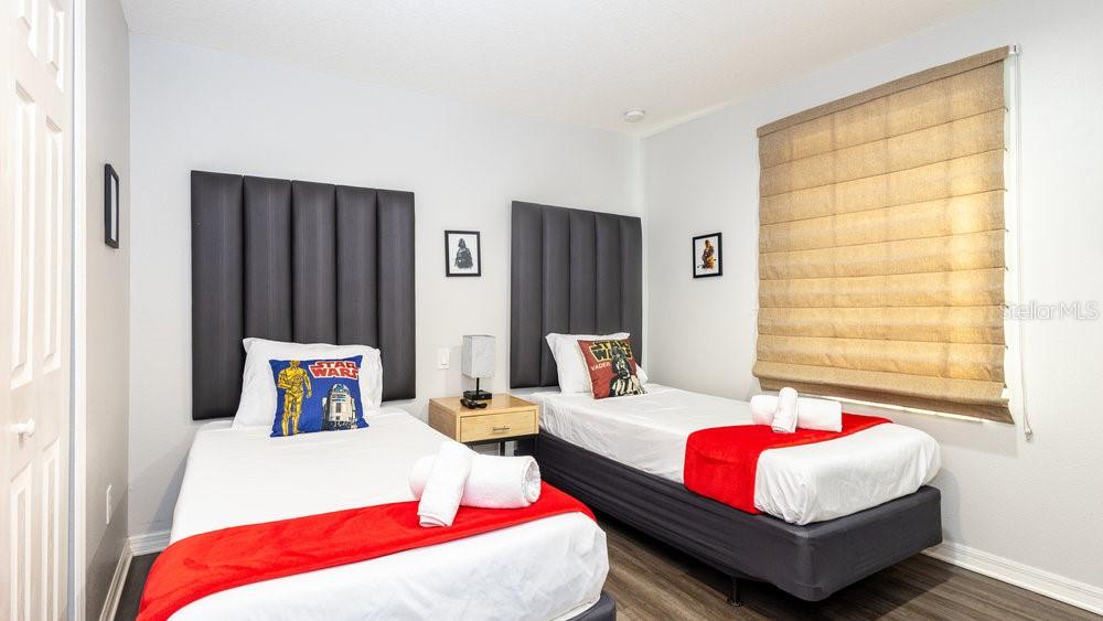 ENCANTADA PH 2 - Residential