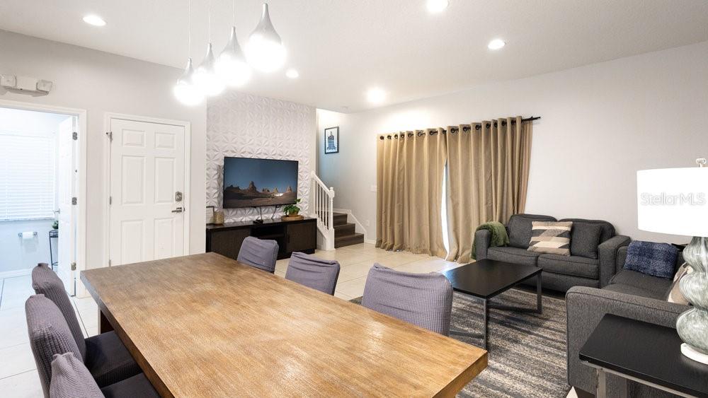 ENCANTADA PH 2 - Residential