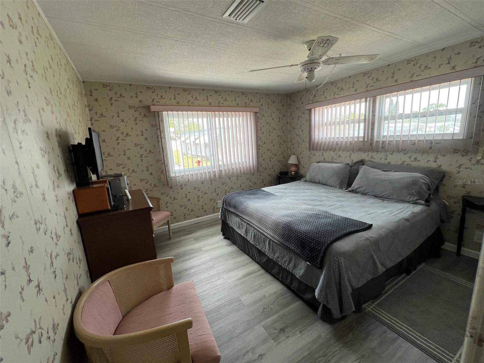 PALM HILL MOBILE HOME PARK UNREC - Residential