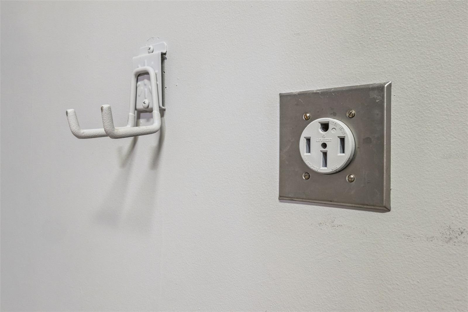 MOUNT DORA LANCASTER AT LOCH LEVEN PH 2B REP - Residential