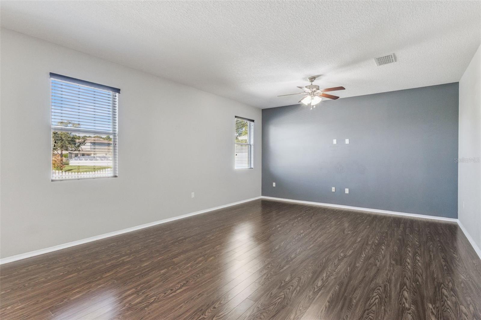 MOUNT DORA LANCASTER AT LOCH LEVEN PH 2B REP - Residential