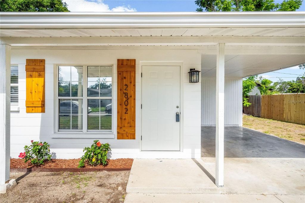 Photo of 2802 21st Street W, Bradenton, FL 34205 (MLS # A4656712)