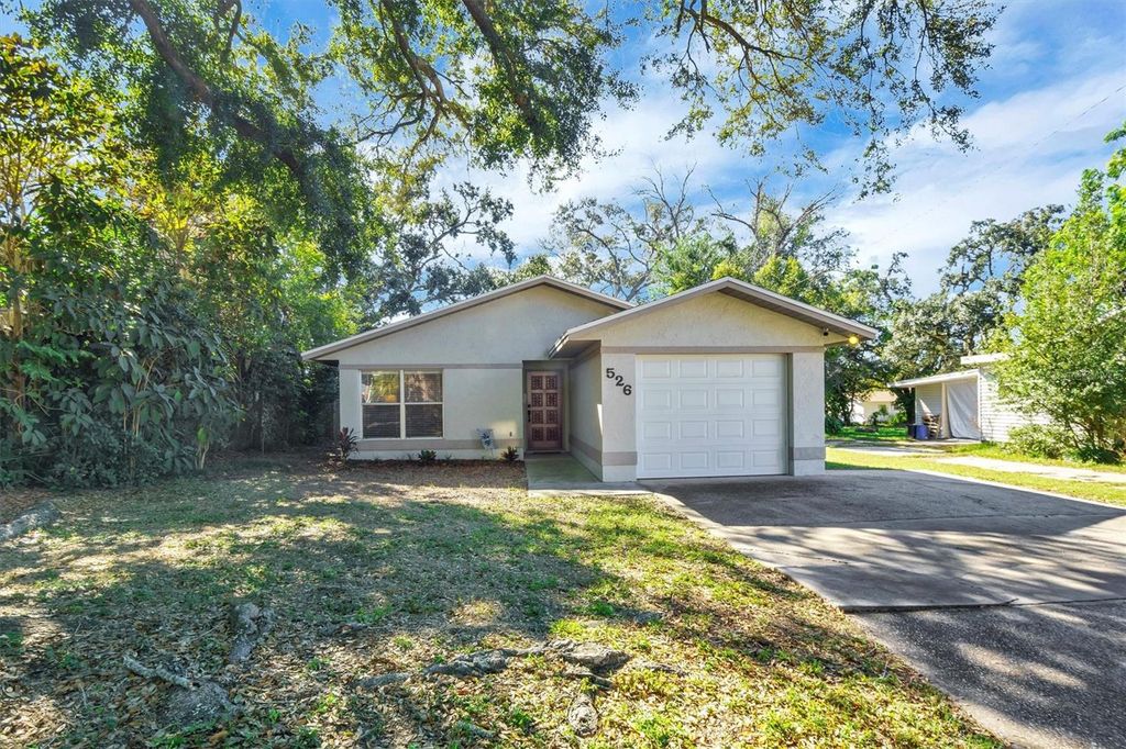 Photo of 526 Palencia Place, Lakeland, FL 33803 (MLS # L4958555)