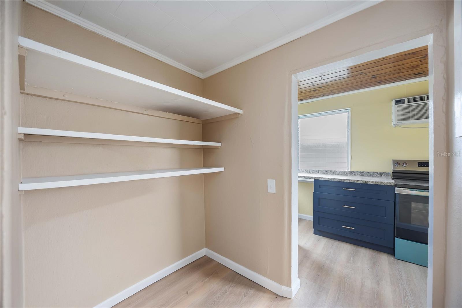 SUNNY SHORES TRAILER COMMUNITY - Residential