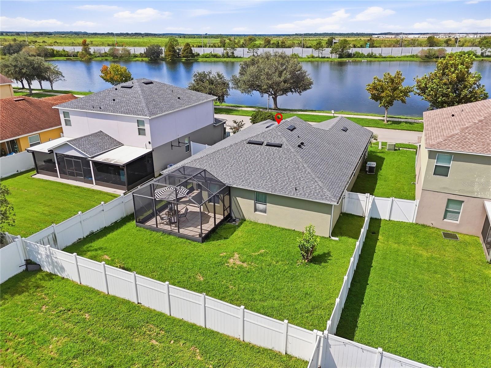 1831 BETSY ROSS LANE