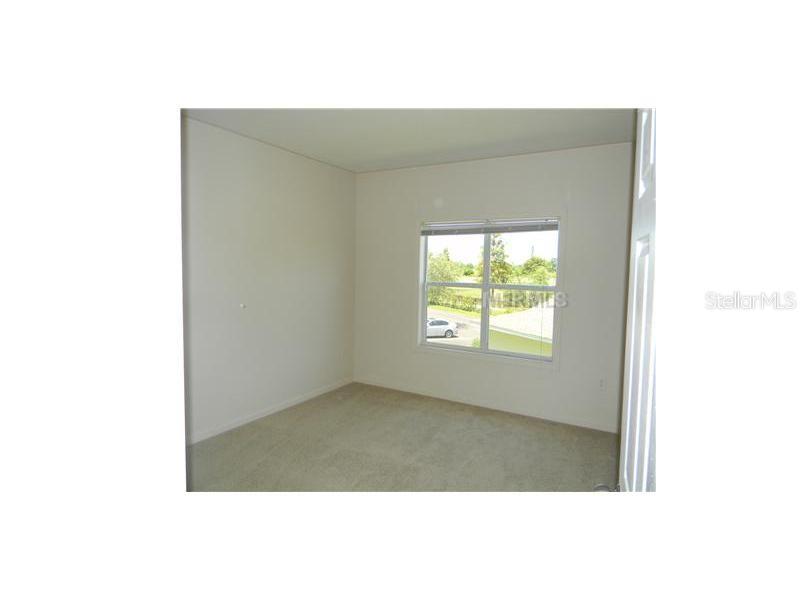 THE PALMS OF CORTEZ OR 2038 PG 5178 - Residential Lease
