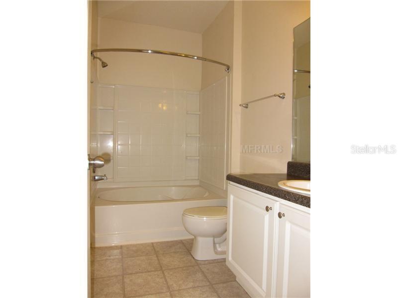 THE PALMS OF CORTEZ OR 2038 PG 5178 - Residential Lease